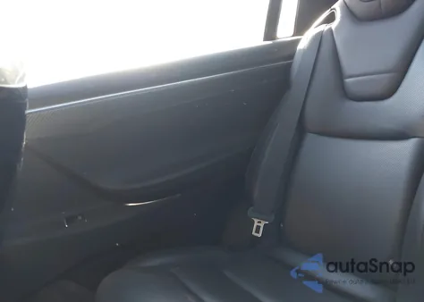 2016 Tesla Model X 75D/P100D/P90D from USA, damaged, VIN 5YJXCBE43GF009414